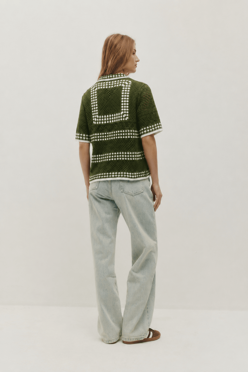 Chemise au tricot ou au crochet