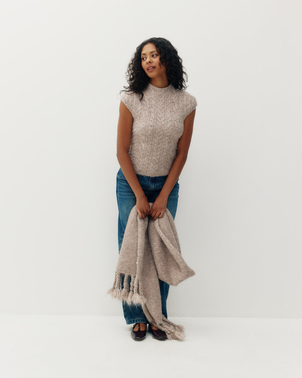 Lisse Cableknit Mockneck