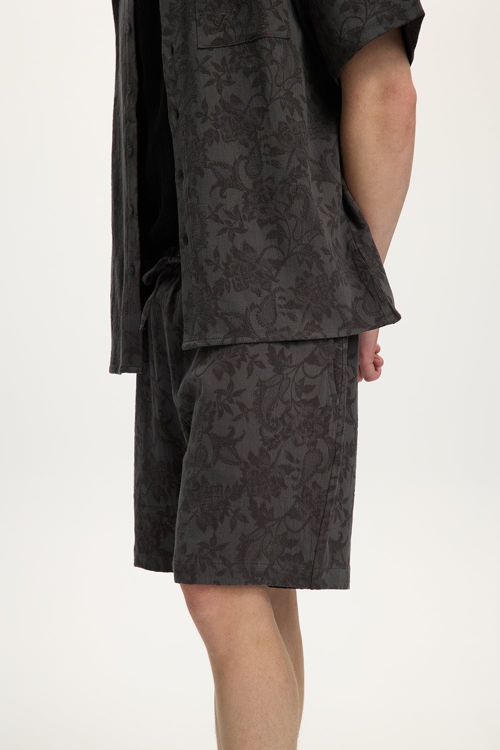 Jacquared Linen Short