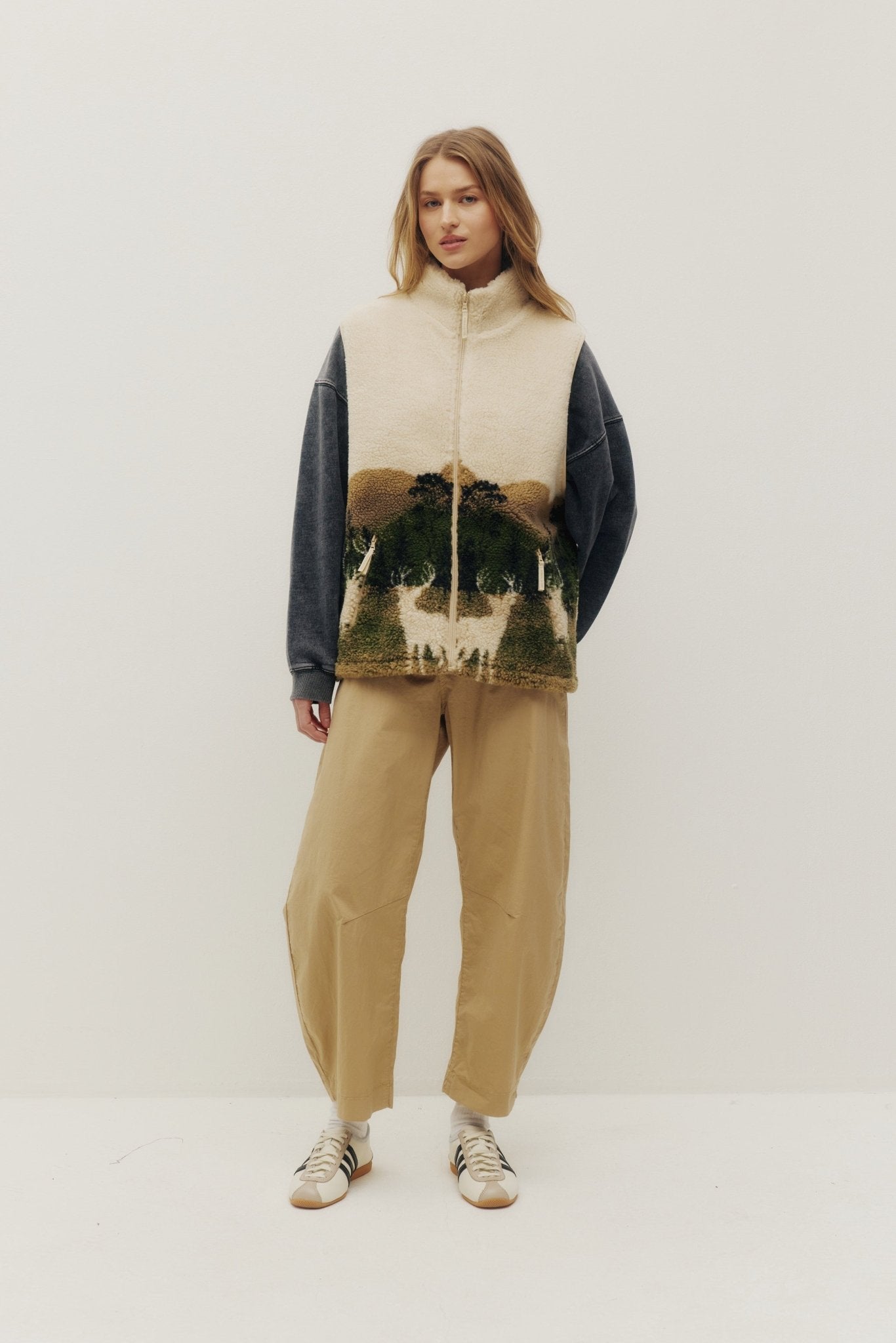 Sleeveless Printed Sherpa
