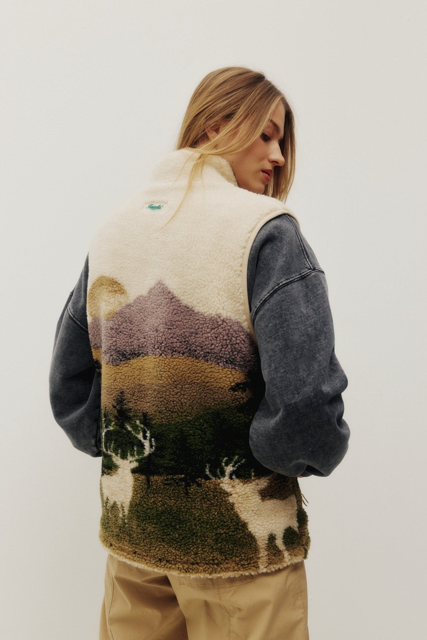 Sleeveless Printed Sherpa
