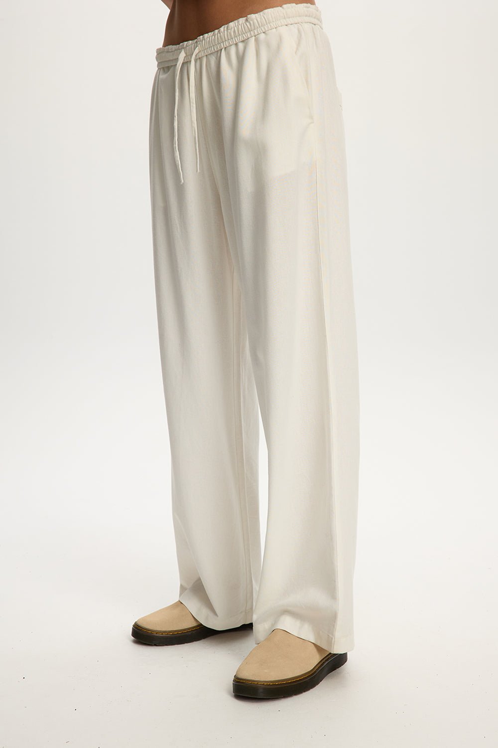 Pantalon Freya en lin décontracté à jambes larges