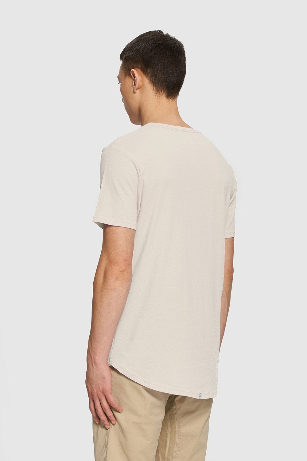 Eazy Scoop Tee