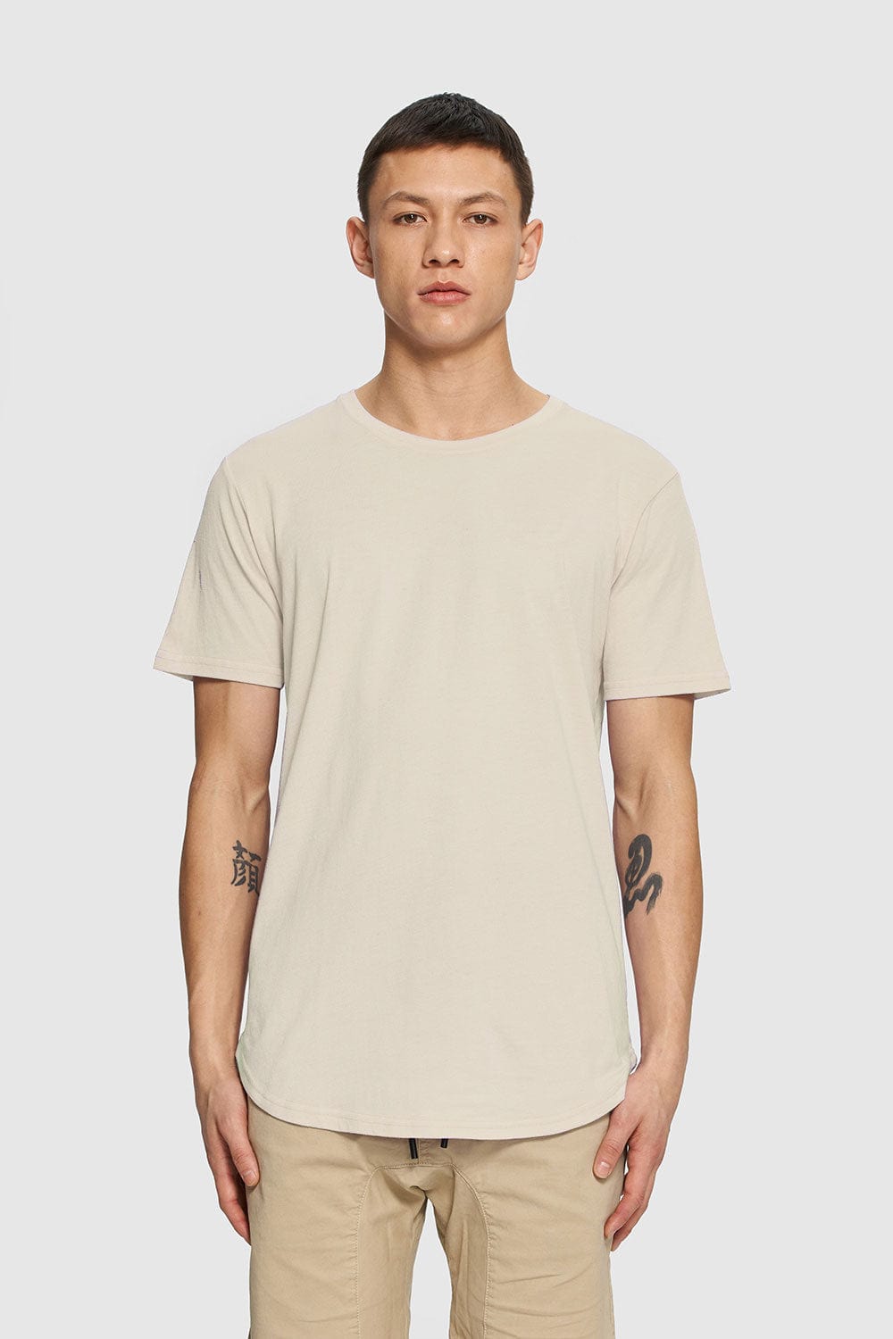 Eazy Scoop Tee