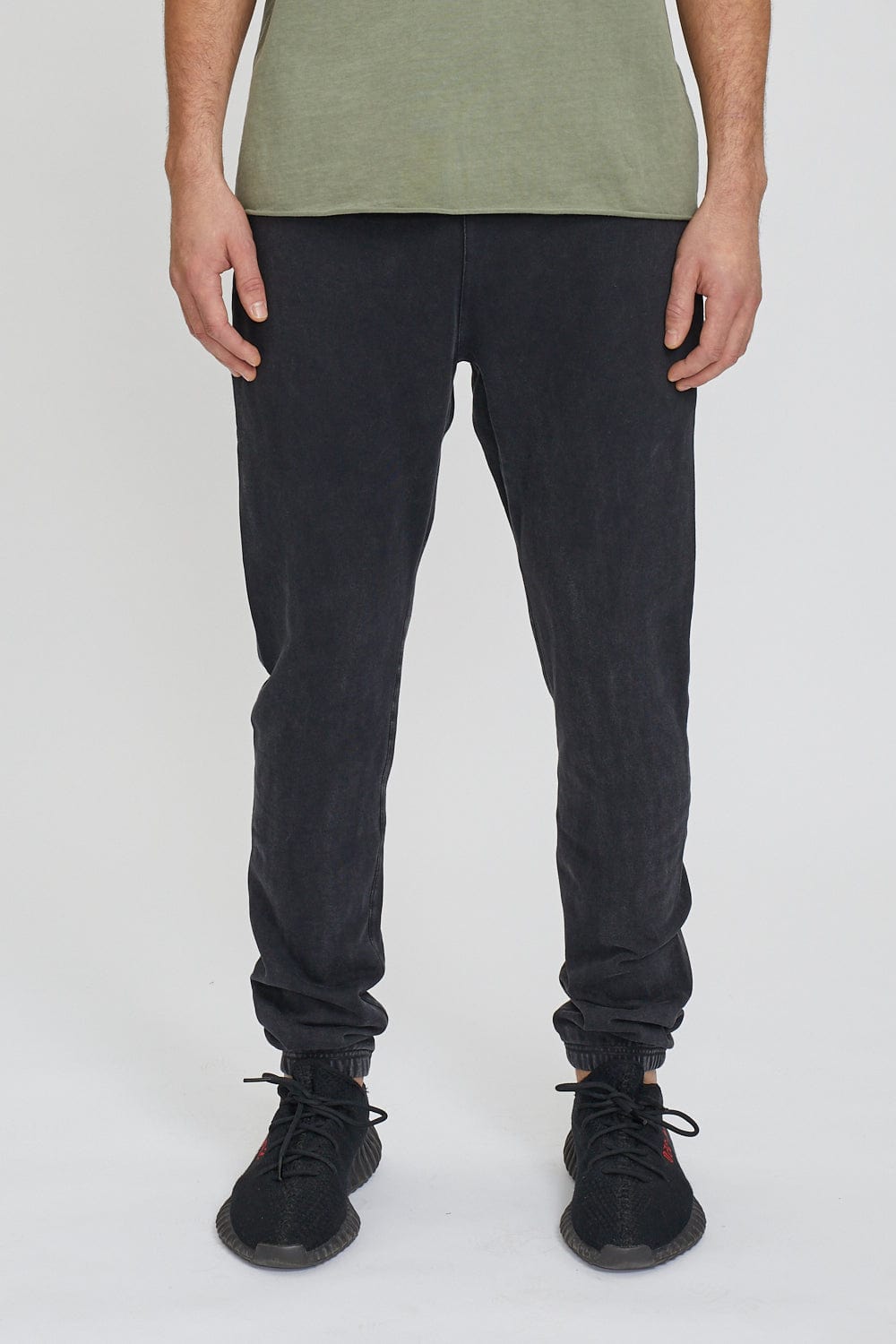 Essential Sweatpant