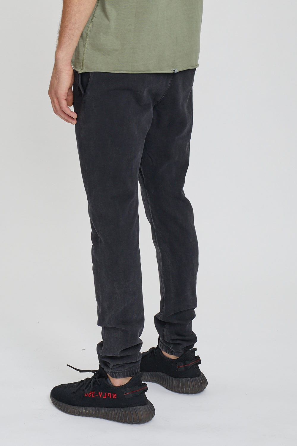 Essential Sweatpant