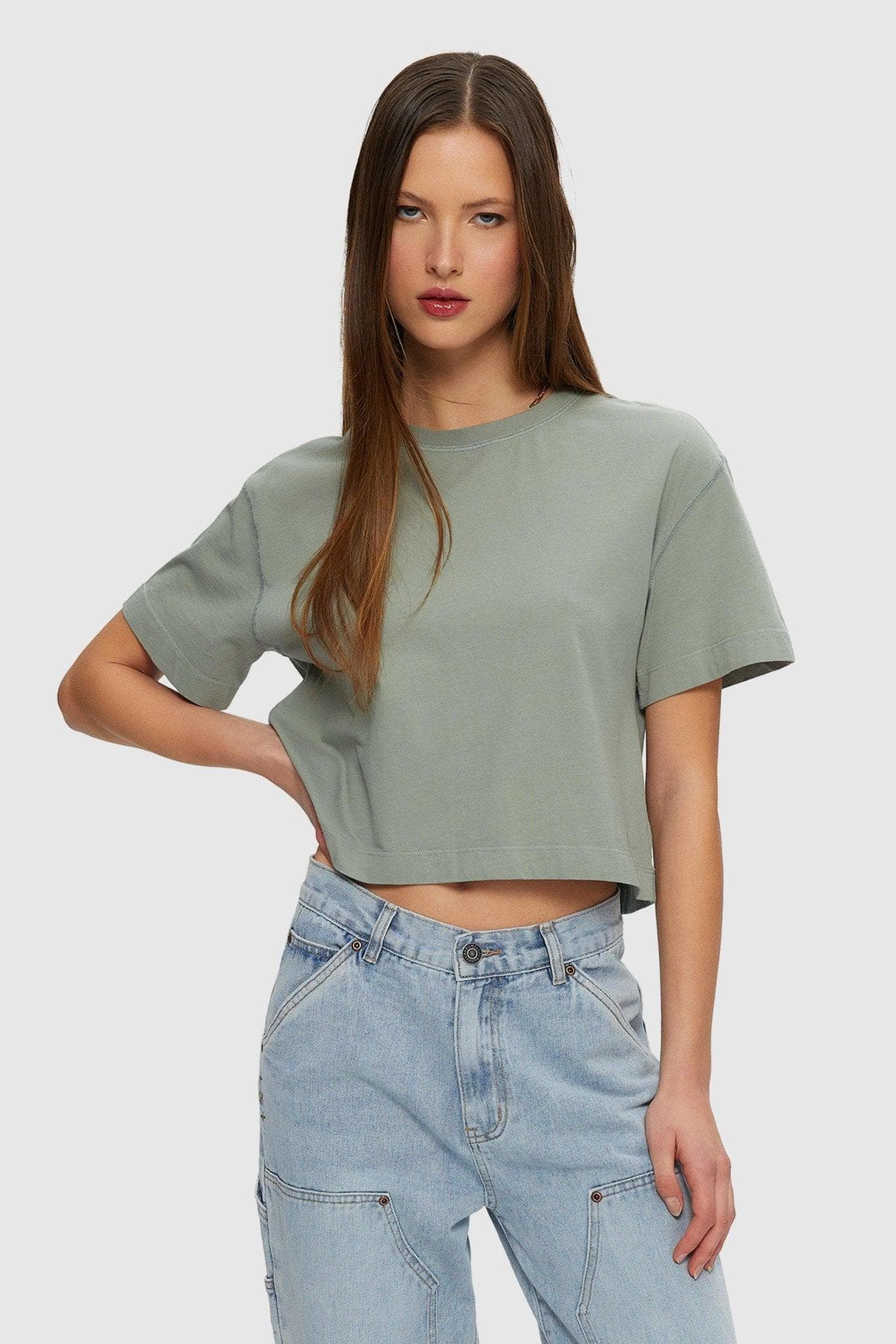 perfect cropped tee