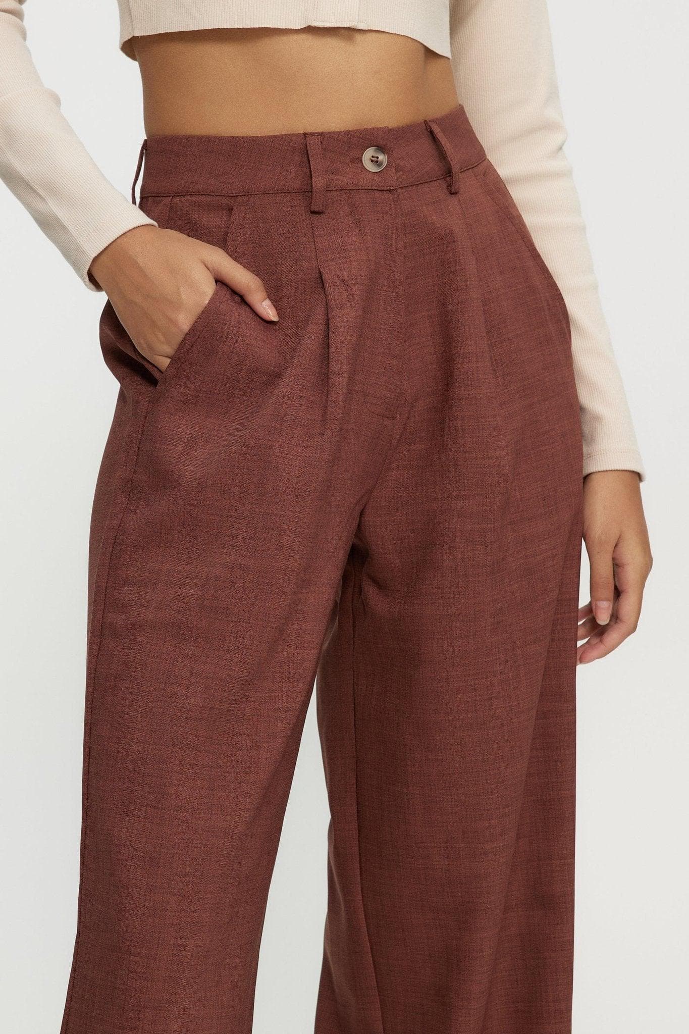 Wide Leg Pleat Pant