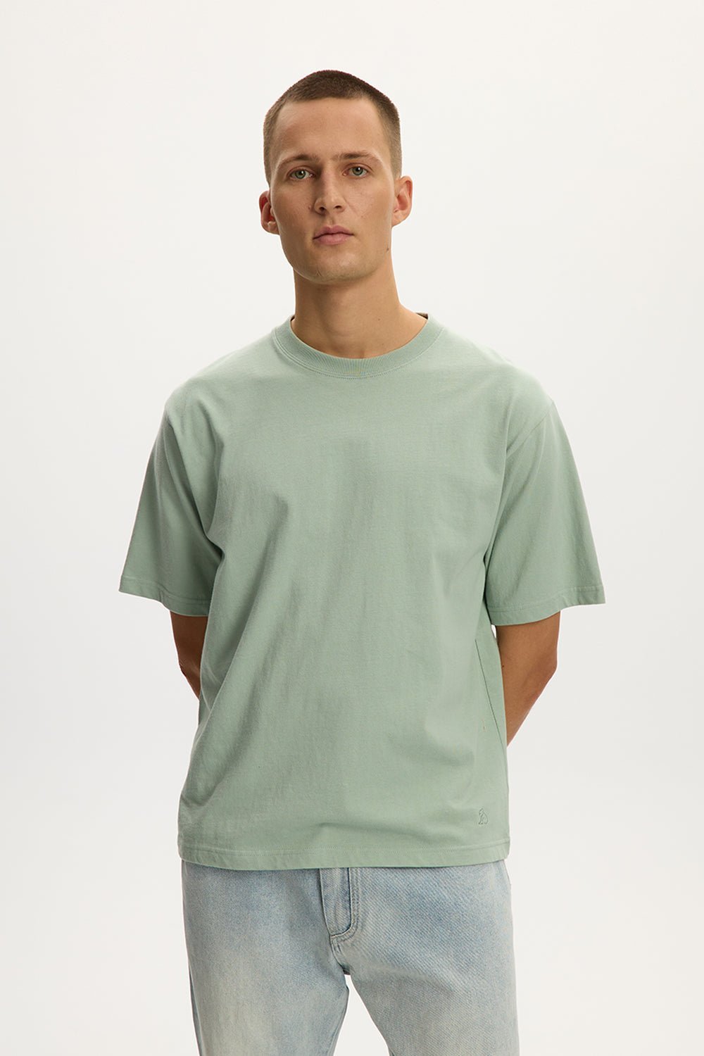 Eazy Scoop Box Tee