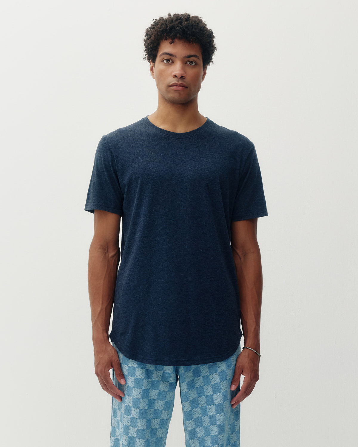 Eazy Scoop Tee