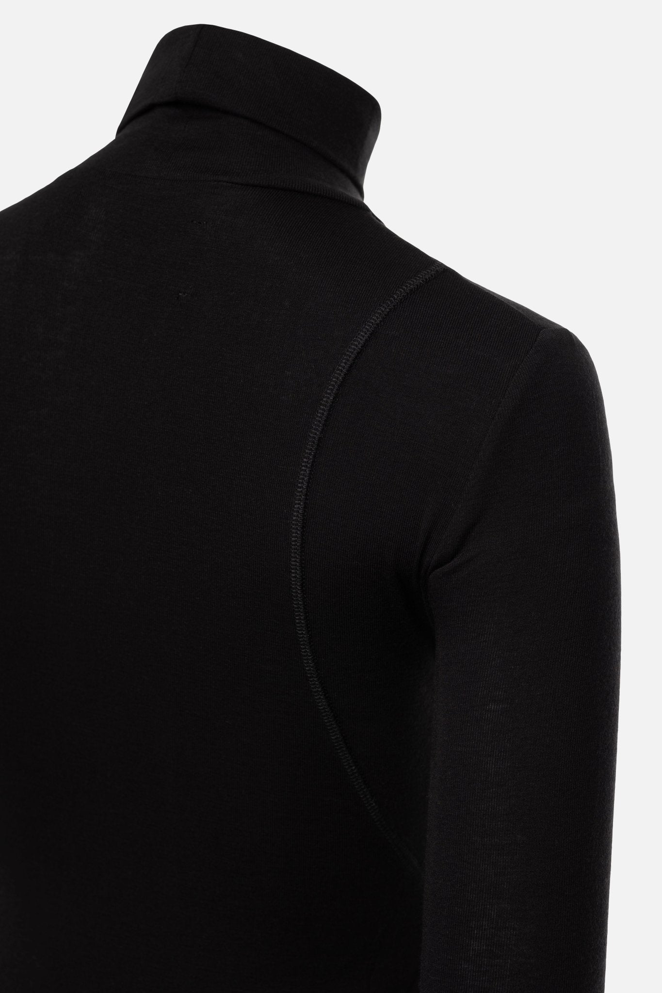 Wool Layering Turtleneck