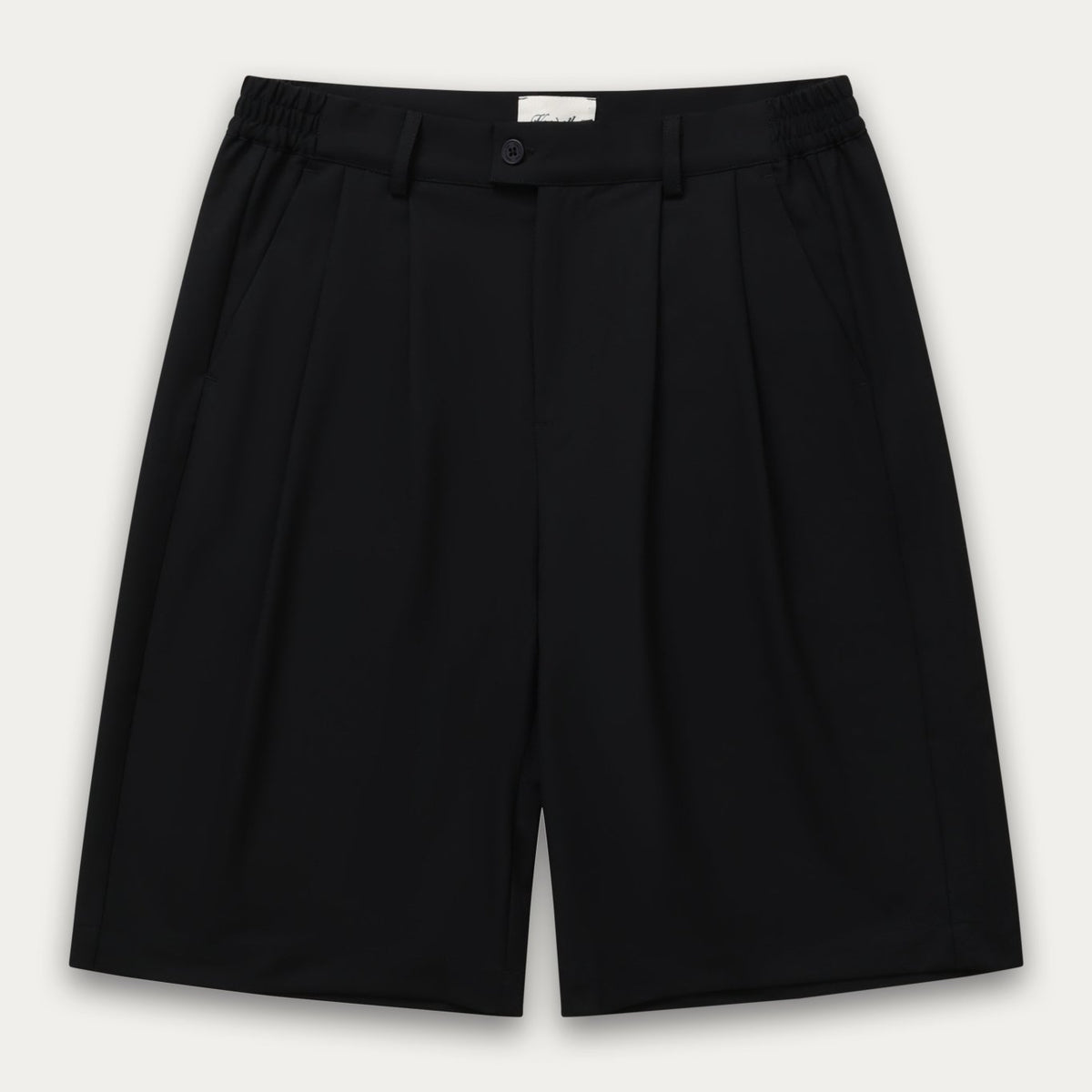 Double Pleated Shorts BLACK | KUWALLA TEE