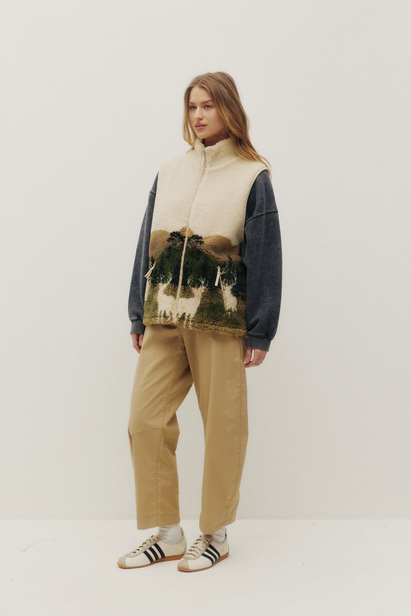 Sleeveless Printed Sherpa