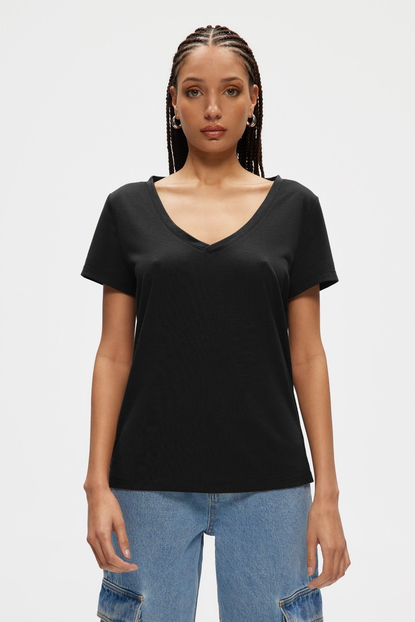 Essential V-Neck Tee