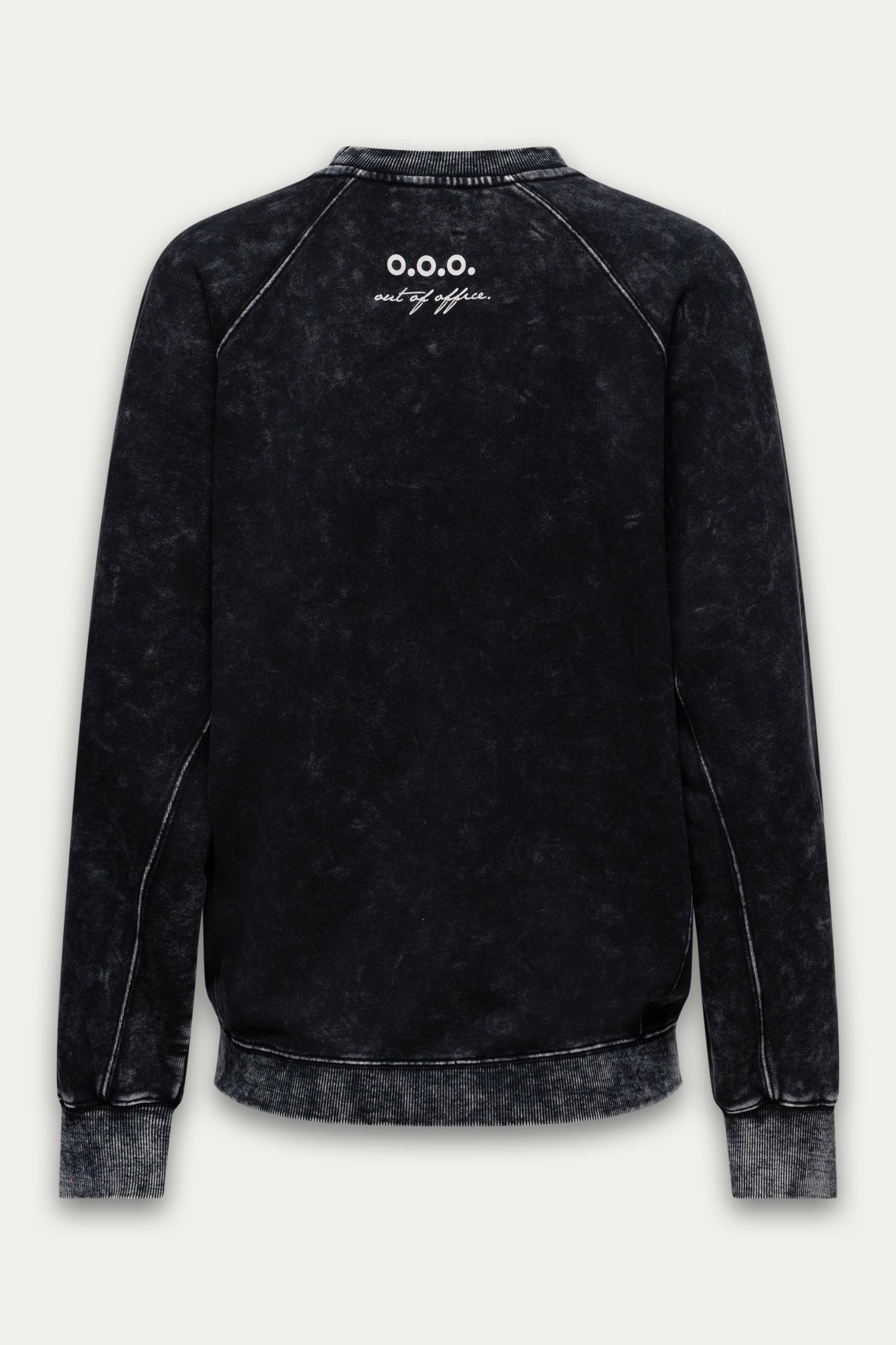 OOO Raglan Crew