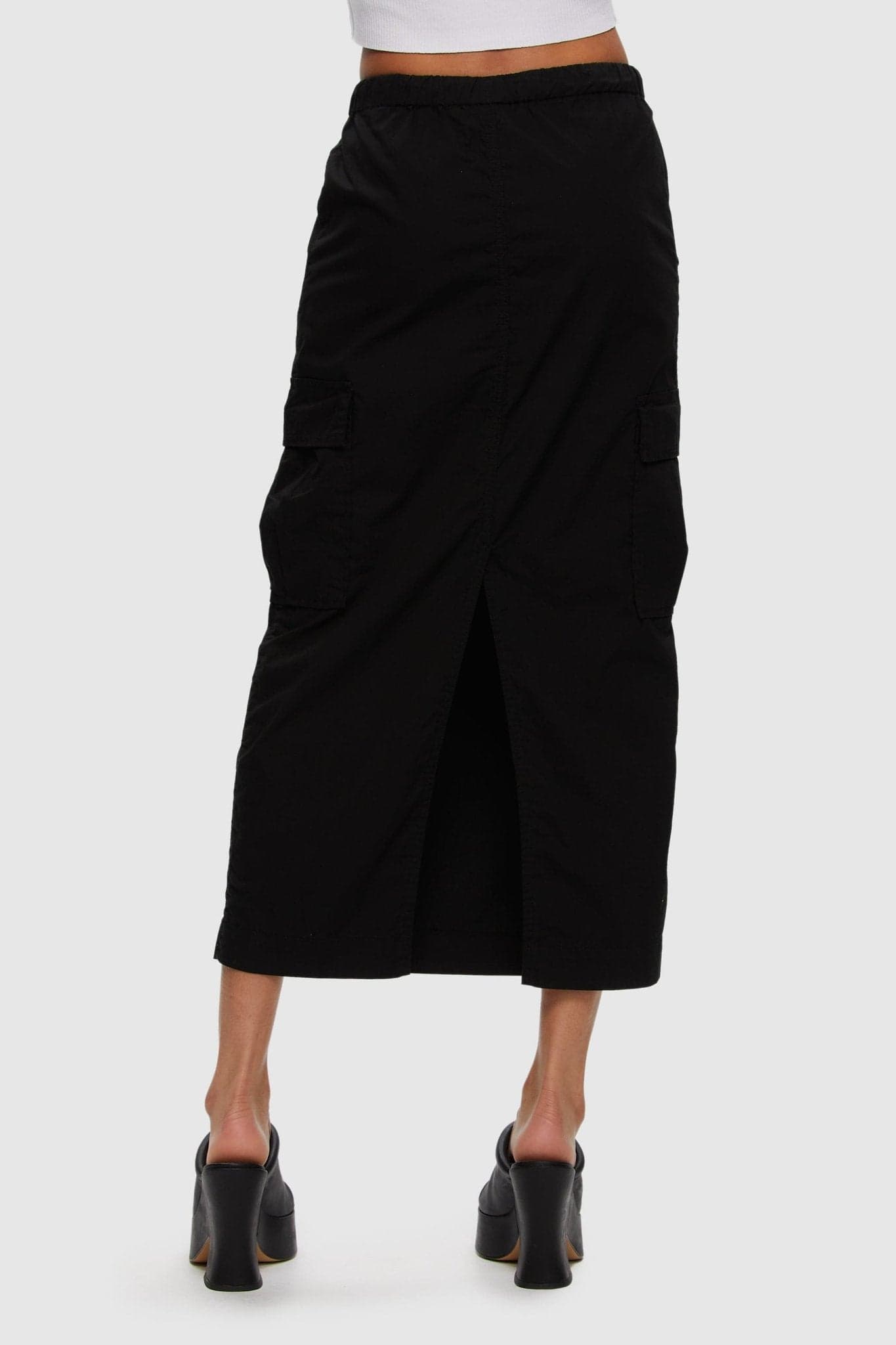 Cargo Twill Skirt Black | Kuwalla Tee